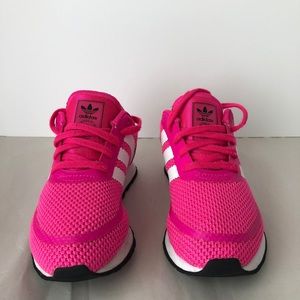 Adidas Original Fuchsia Mod Pink Girls Sz 13C